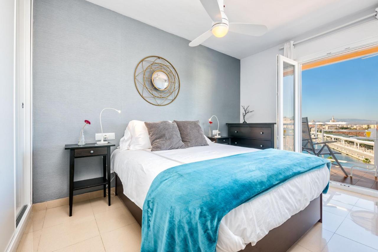 Susana Beach Apartment In Malaga By Solaga Holiday Homes Dış mekan fotoğraf